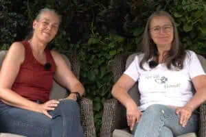Hundetrainerinnen Sonja Meiburg und Christiane Jacobs - Hey-Fiffi.com