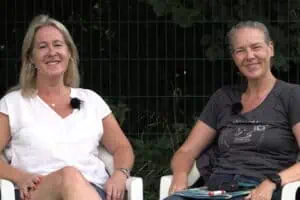 Hundetrainerinnen Cordula von Manstein und Sonja Meiburg - Hey-Fiffi.com